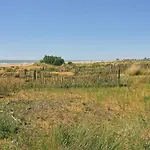 Feel At In With Fenced Garden Διαμέρισμα *