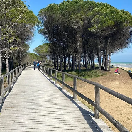 Feel At In With Fenced Garden Apartment Bibione