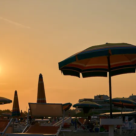 Feel At In Charming For Five * Bibione