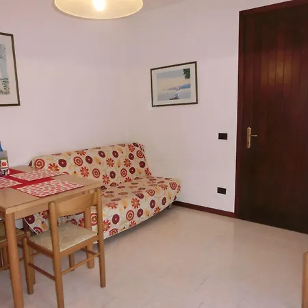 Feel At In With Fenced Garden Apartament