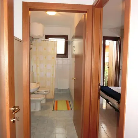 Feel At In With Fenced Garden