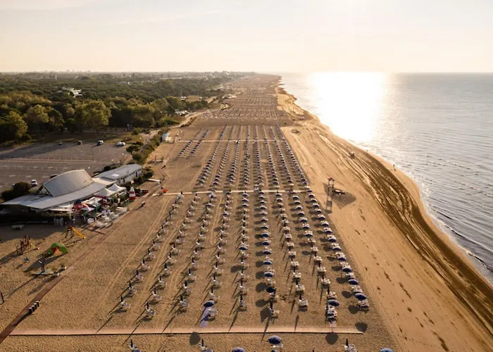 Apartman Feel At In With Fenced Garden